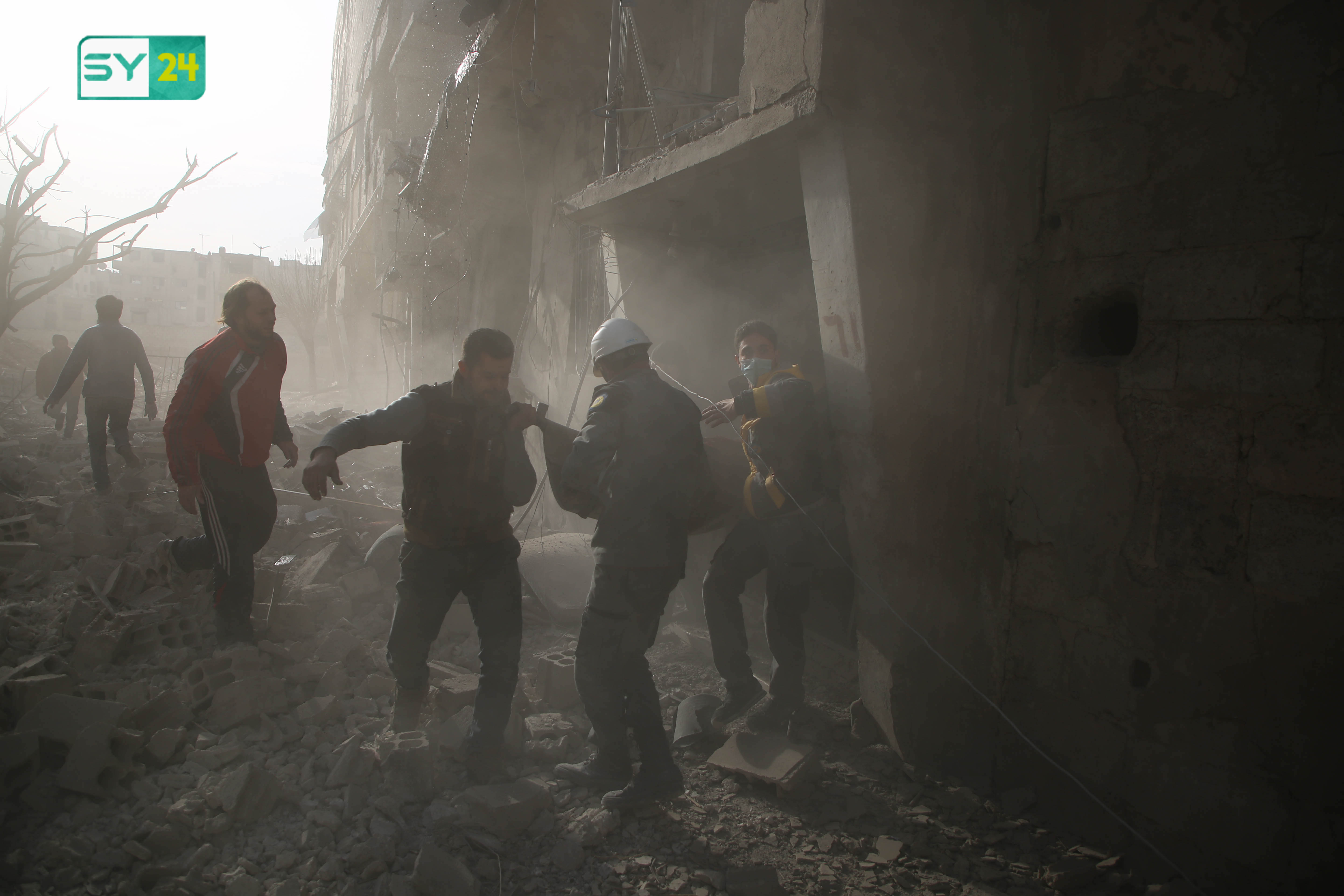 ارتفاع معدل الضحايا في الأشهر الثلاثة الماضية، بالتزامن مع حملة شرسة يقودها نظام الأسد وحلفاؤه على عدد من المناطق السورية.