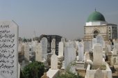 مدير مكتب دفن الموتى: إنه أصبح بإمكان المواطن الفقير الحصول على قبر مجاني في مقبرة "نجها" في حال إحضار ورقة من المختار تثبت فقره