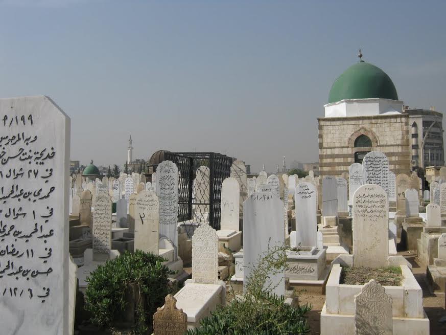 مدير مكتب دفن الموتى: إنه أصبح بإمكان المواطن الفقير الحصول على قبر مجاني في مقبرة "نجها" في حال إحضار ورقة من المختار تثبت فقره