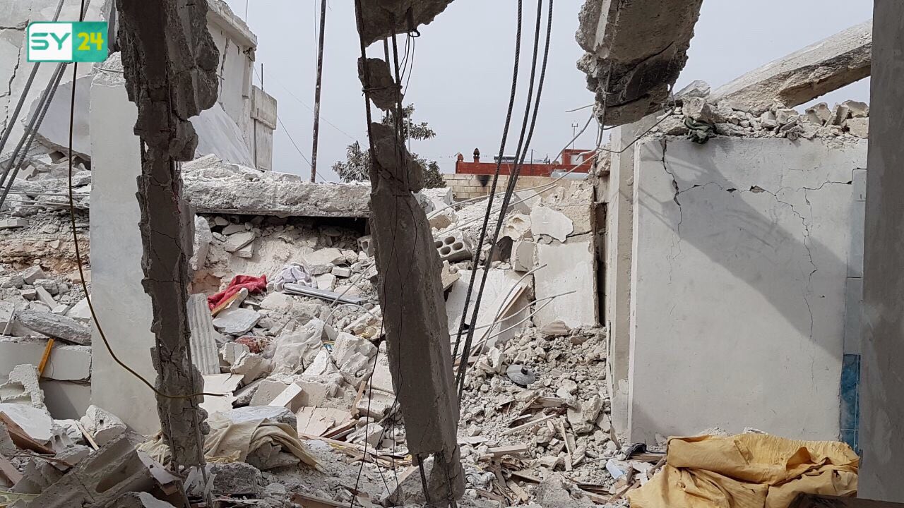 جانب من الدمار الذي خلفته الغارات الروسية على ريف إدلب