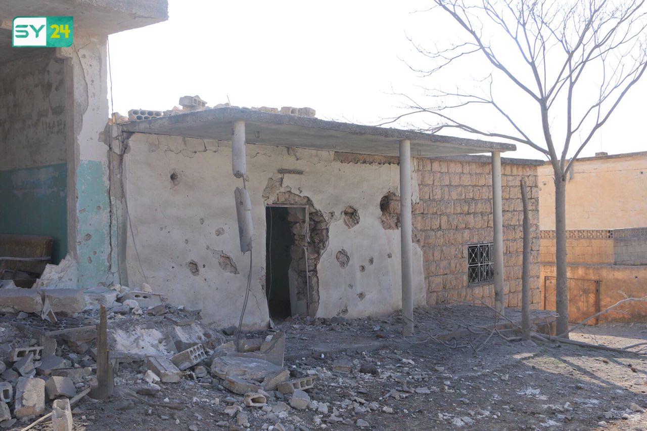 قتلى وجرحى بقصف روسي على بلدة في إدلب