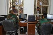 بالنسبة للطلاب الذين لا واسطة لهم ولا مال، يتعرضون للإهانة والشتم على عتبات "شعب التجنيد" فضلاً عن الوقوف لأكثر من 9 ساعات