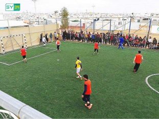 الملاعب الرياضية متنفس للاجئين السوريين في "الزعتري"