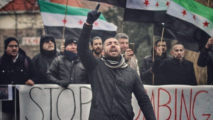 سوريون يتظاهرون في هولندا لوقف المجازر في الغوطة