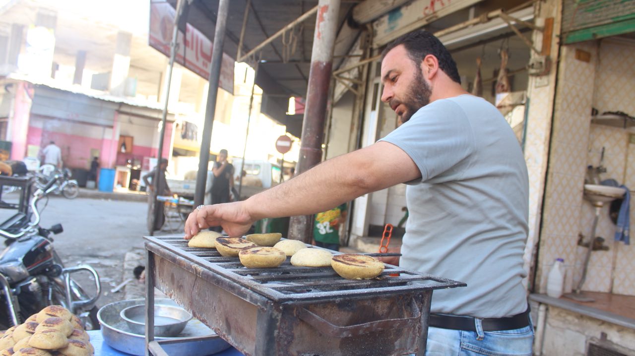 أكلات سوريا وتراثها وعاداتها تجتمع في إدلب