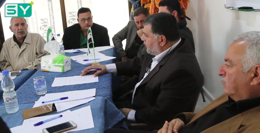 اجتماع لزيادة التنسيق وتطوير آليات العمل بين المجالس المحلية ومجلس المحافظة ومنظمة سورية للخدمات في درعا
