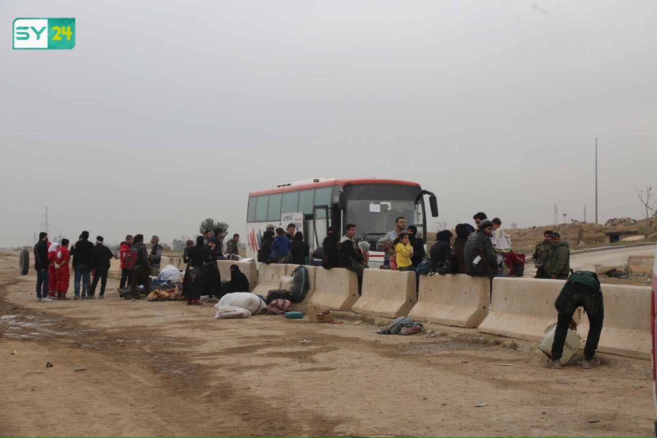 رحلة الوداع الأخيرة من زملكا في الغوطة الشرقية