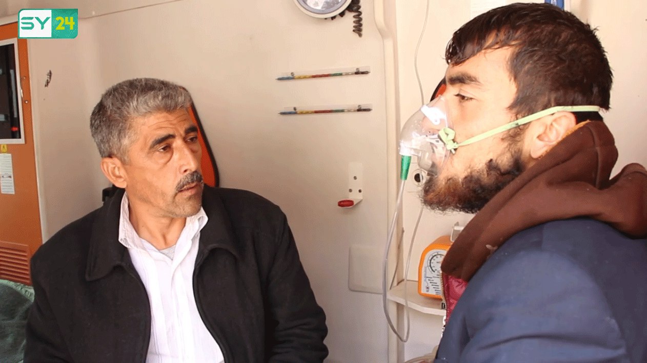 أبو محمد.. سائق سيارة إسعاف أنقذ مئات المصابين في ريف حلب