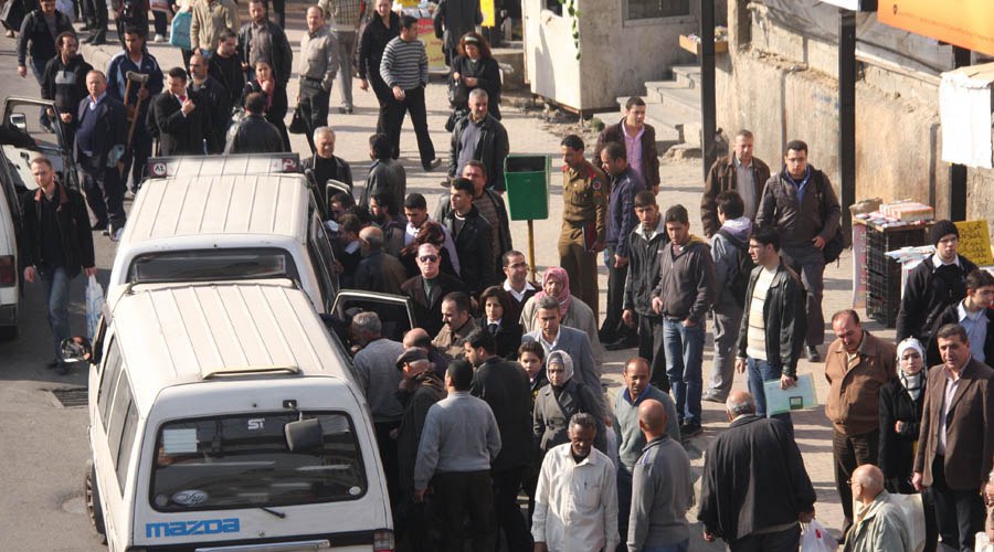 حكومة النظام تفتح طريق دمشق – دير الزور