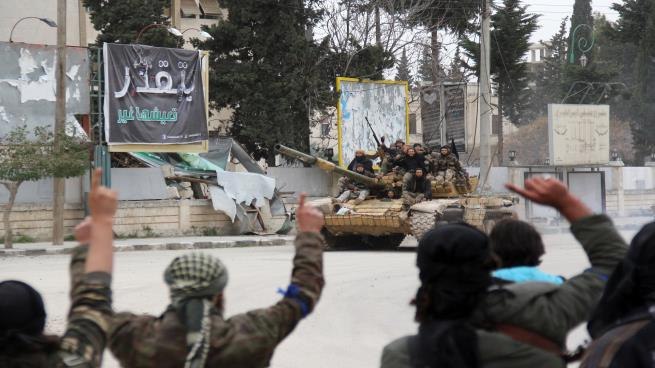 الشبكة السورية تكشف تعاون النظام مع داعش في الحملة العسكرية بحماة وإدلب