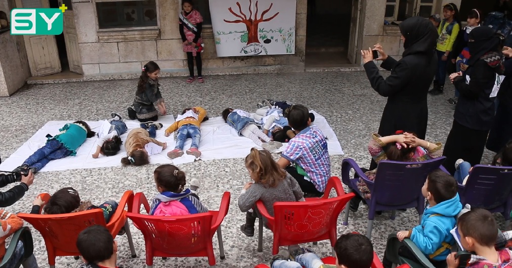 إقامة فعالية للأطفال في معرة النعمان بمناسبة الذكرى السابعة للثورة