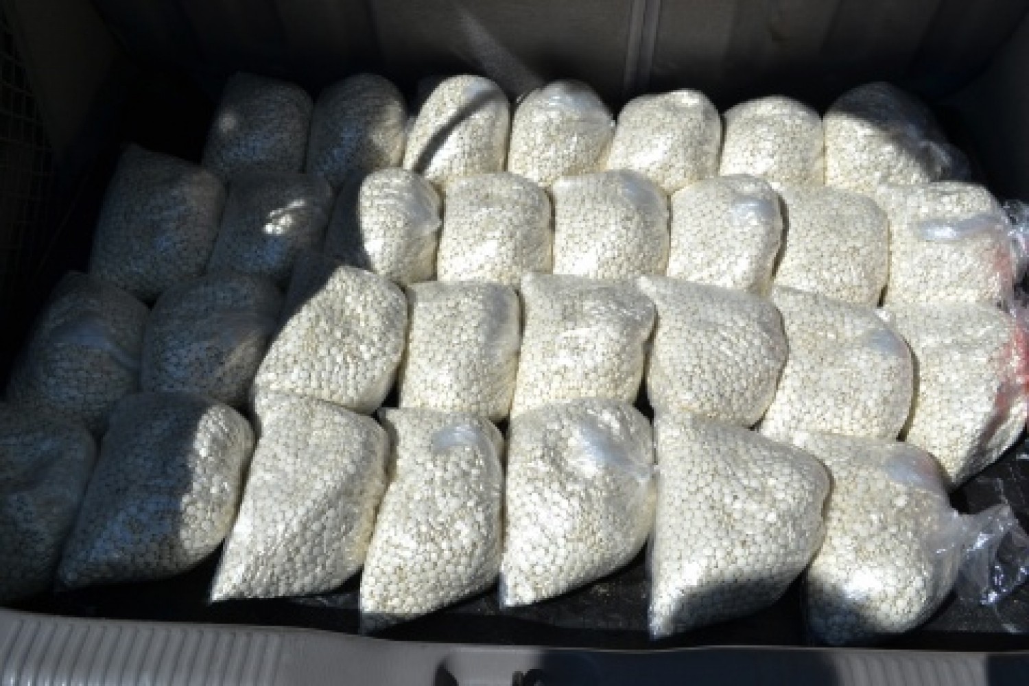 سلطات النظام تضبط 90 ألف حبة مخدرة في حمص