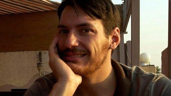 الصحافي أوستن تايس الذي اختفى في سوريا قبل أكثر من 5 سنوات.
