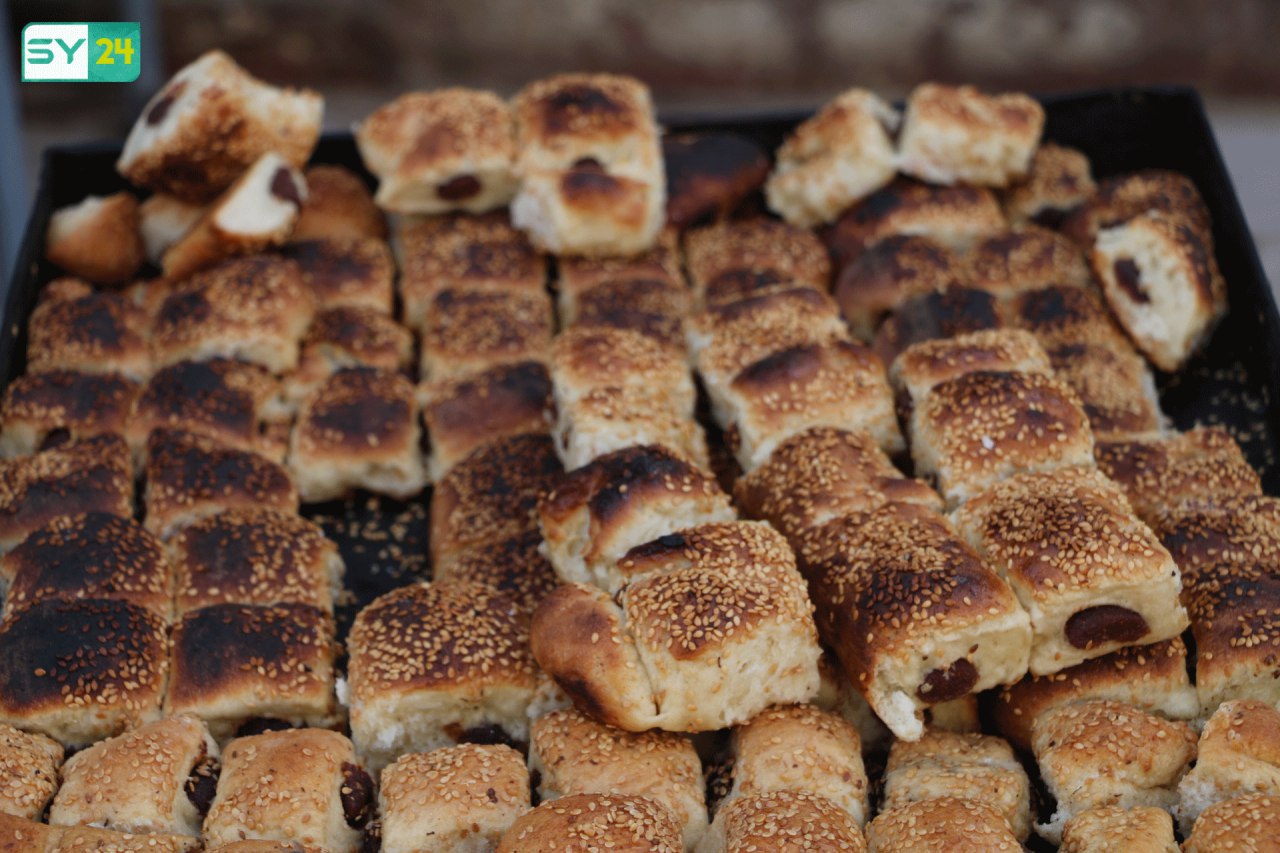 عرق السوس والحلويات.. من أجواء رمضان في منطقة “دير حسان” بريف إدلب الشمالي