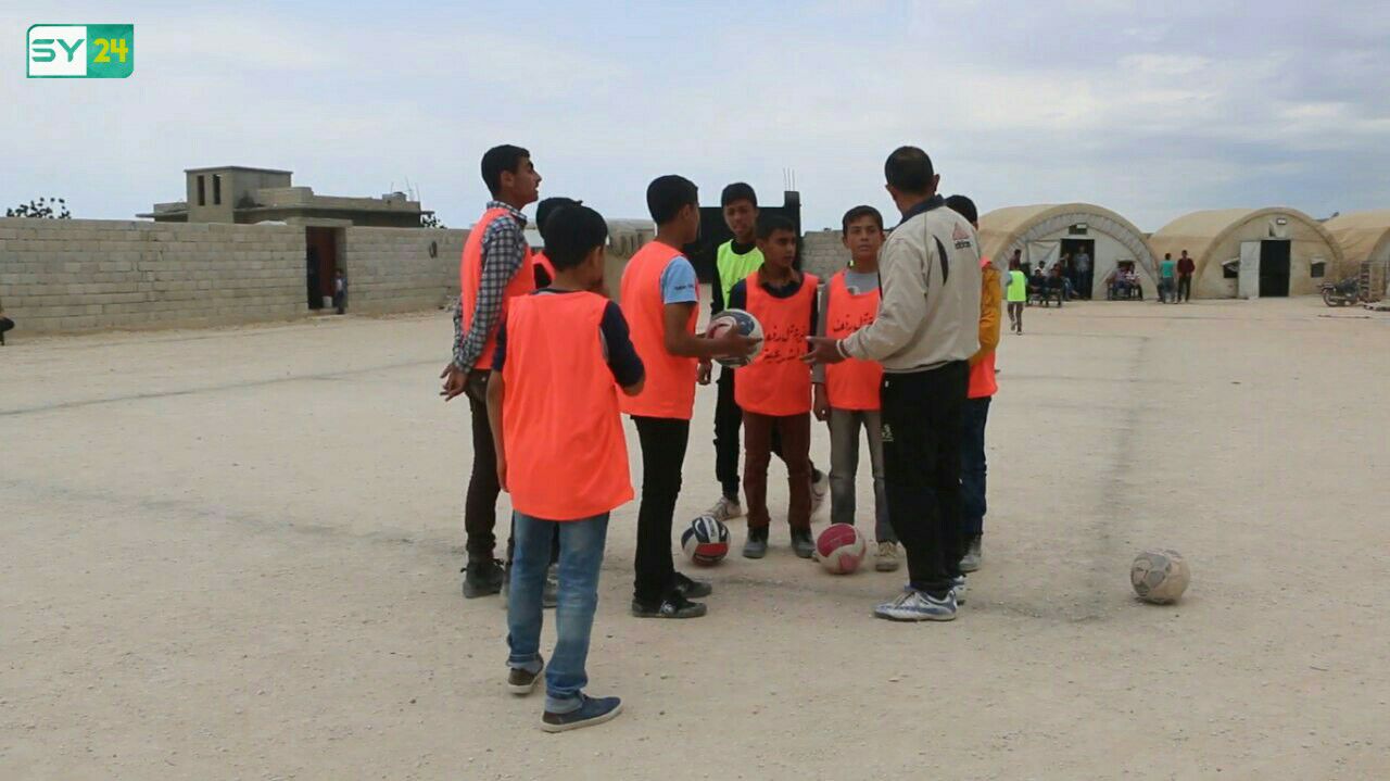 منافسات كروية وأجواء حماسية تُشعل ساحة ثانوية تل رفعت شمال حلب