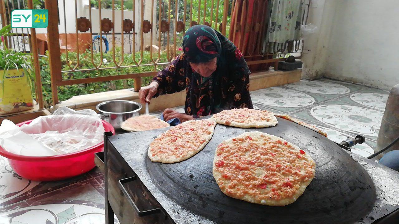 أجواء تحضيرات عيد الفطر في مدينة كفرنبل بريف إدلب