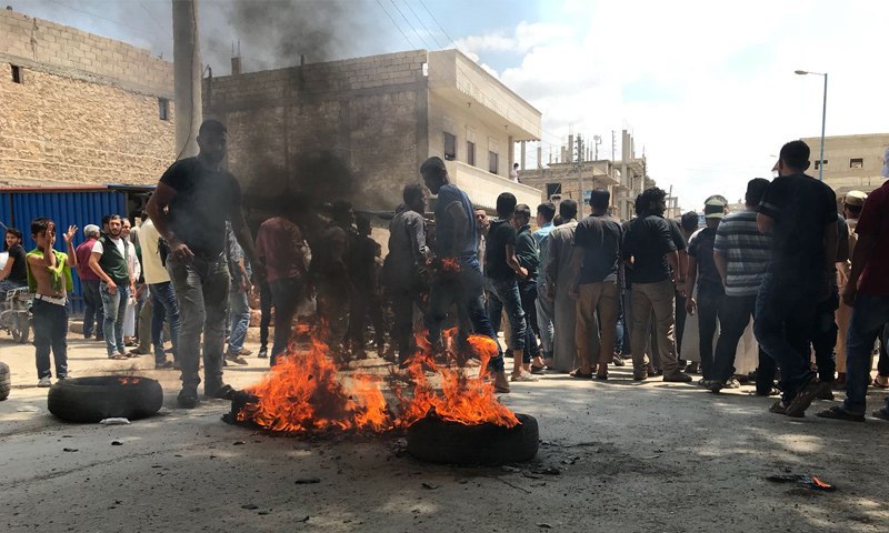 مظاهرة في جرابلس تطالب بإنهاء المظاهر المسلحة