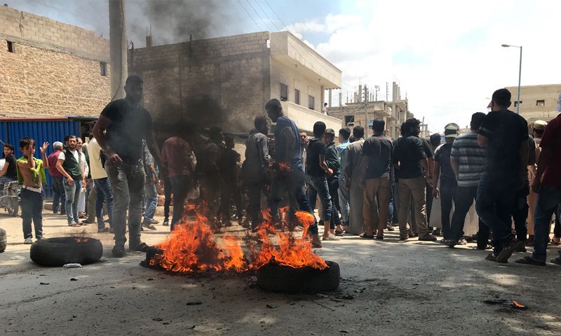 مظاهرة في جرابلس تطالب بإنهاء المظاهر المسلحة