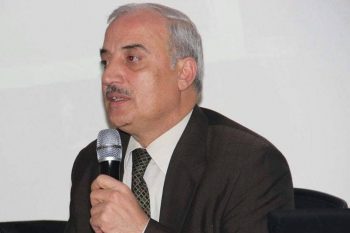 الشاعر "علي شريف"