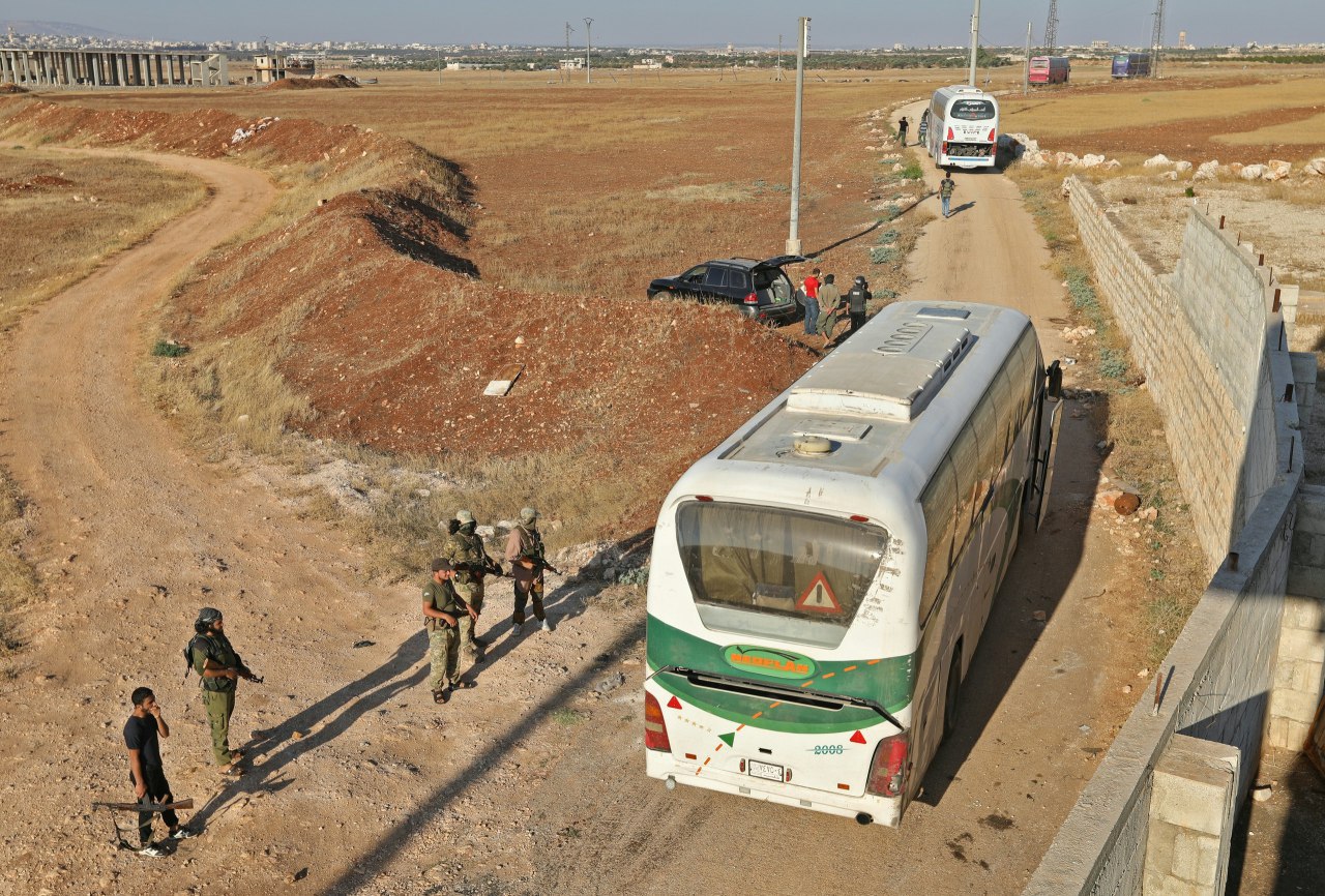 انتهاء عمليات الإجلاء من كفريا والفوعة في إدلب