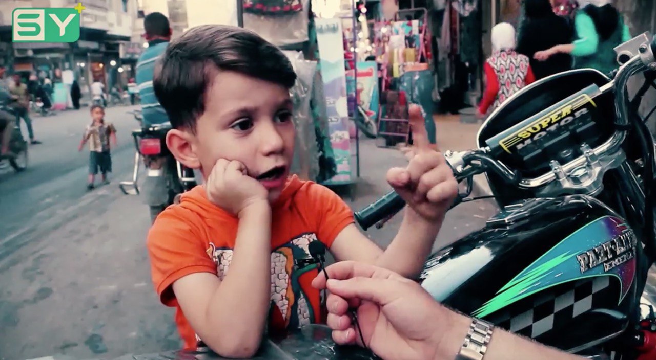 “بتشاركني عيديتك؟”.. أطفال من إدلب يجاوبون!