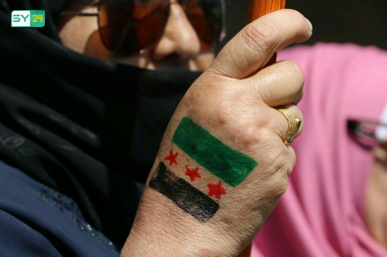 مظاهرة في مدينة إعزاز بريف حلب في جمعة “الأسد مصدر الإرهاب”