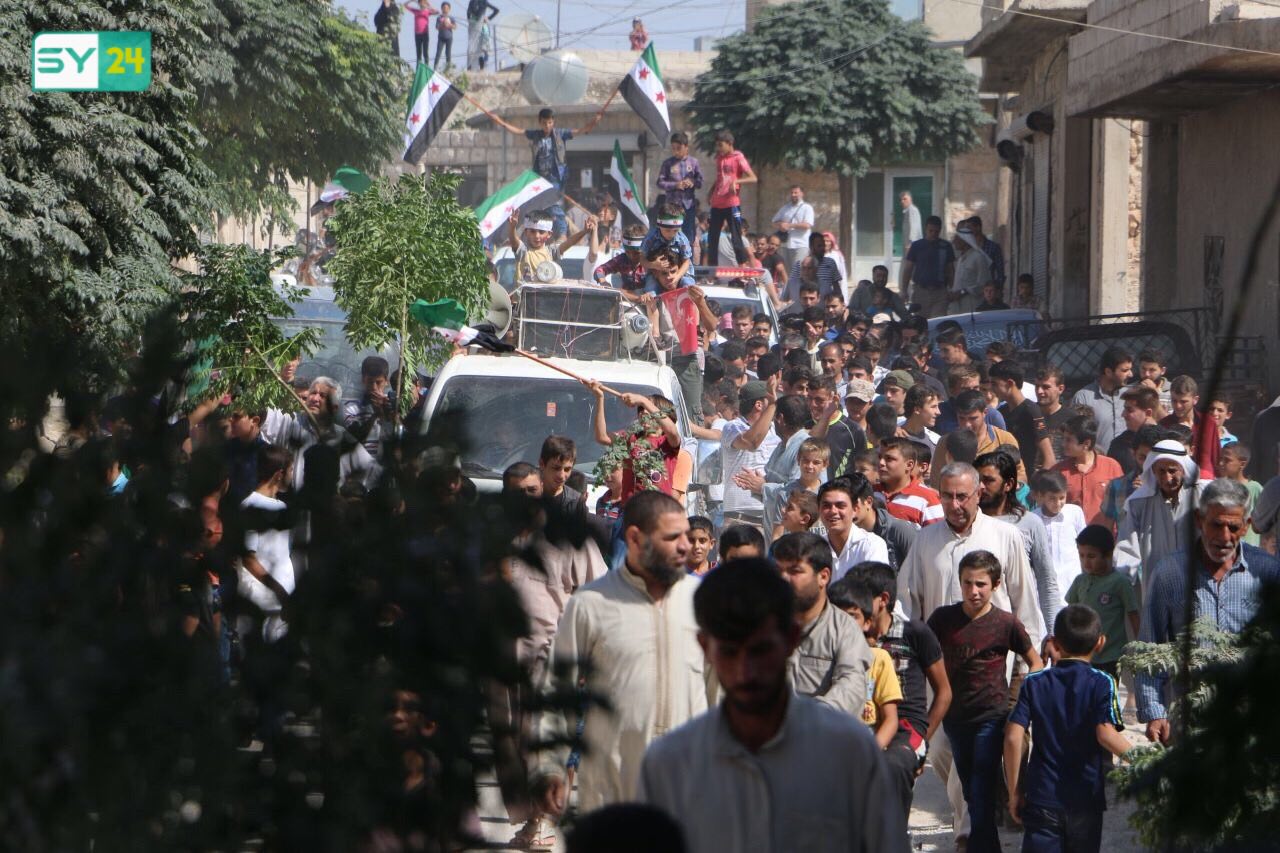 خروج مظاهرة في معرة حرمة بريف إدلب