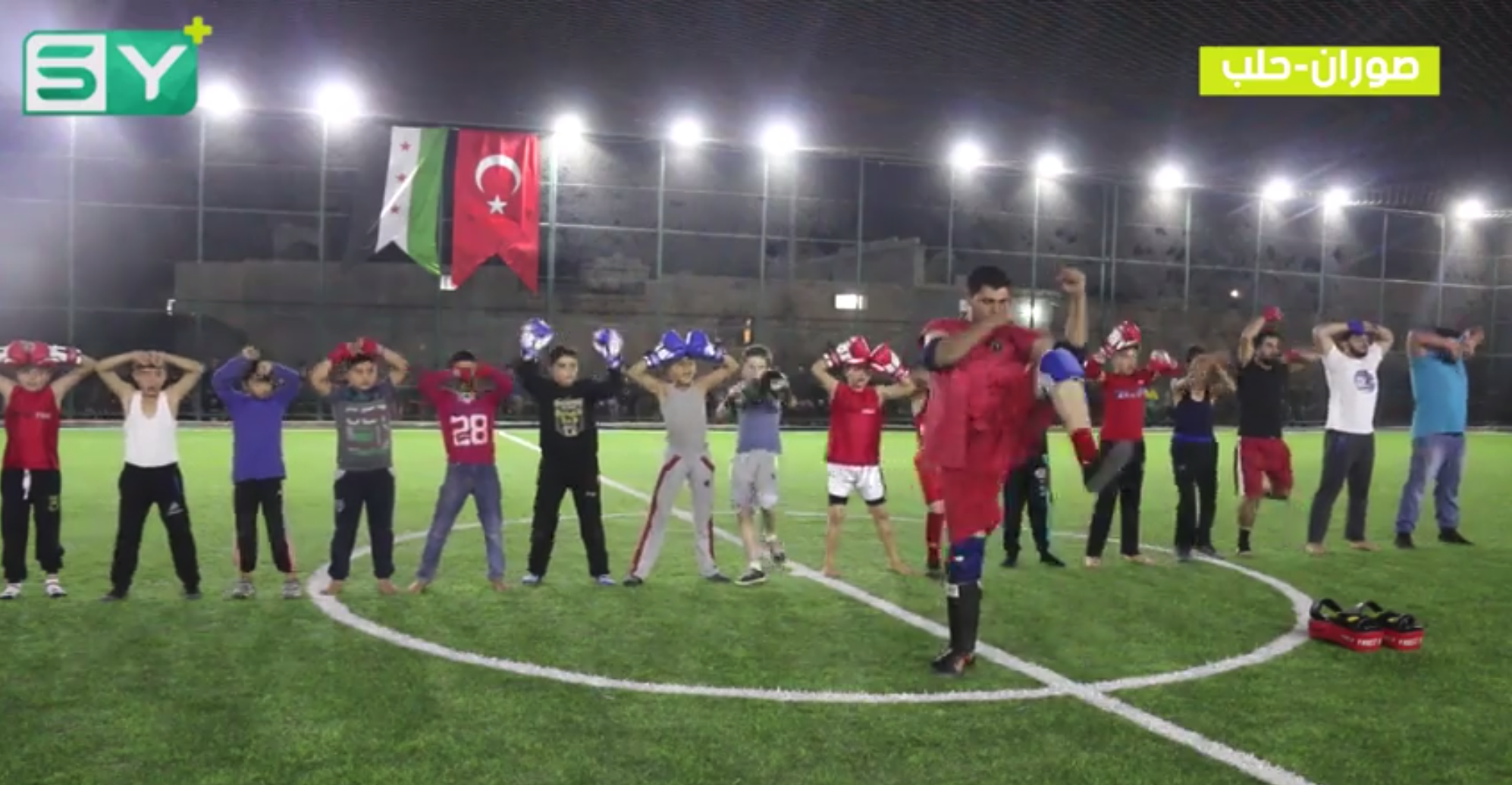 نادي صوران الرياضي لكمال الأجسام يقيم عرضاً للاعبي الجمباز والمواي تاي في ريف حلب