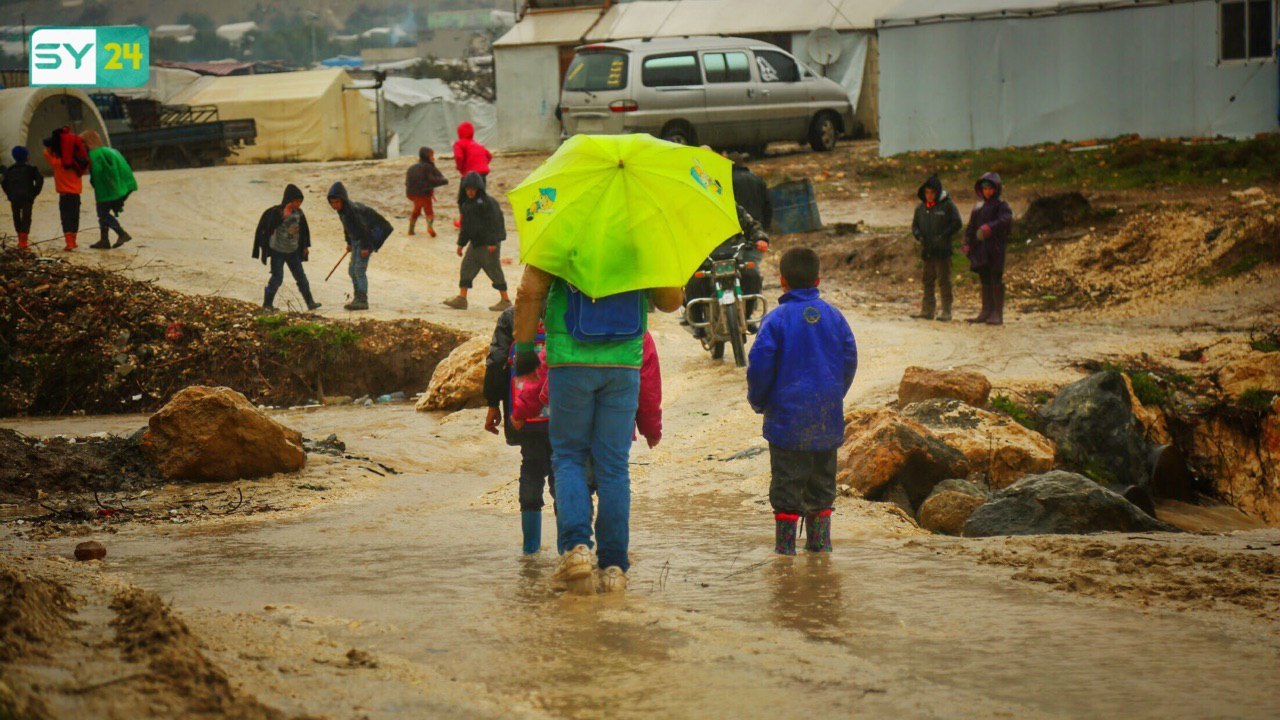 173 منظمة إغاثية وطبية تحذر من كارثة إنسانية في إدلب