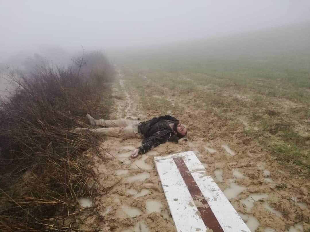 البرد يقتل سوريين ضلوا طريقهم بالقرب من الحدود التركية