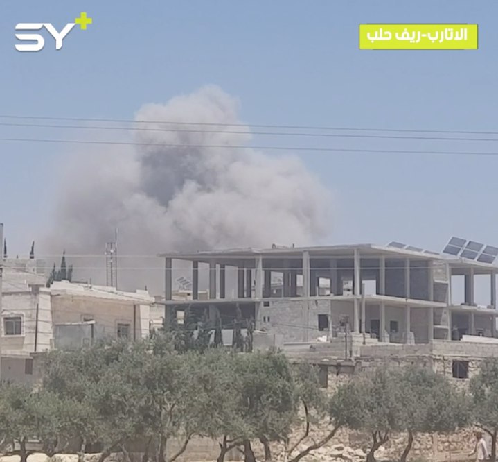 الطيران الحربي استهدف مدينة الاتارب بخمسة غارات جوية اقتصرت الاضرار على الماديات