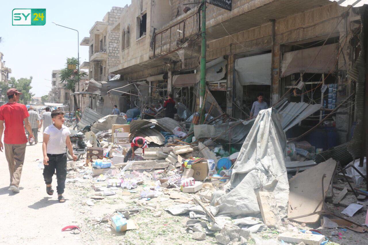 طائرات النظام تقصف سوقاً شعبياً وترتكب مجزرة في معرة النعمان