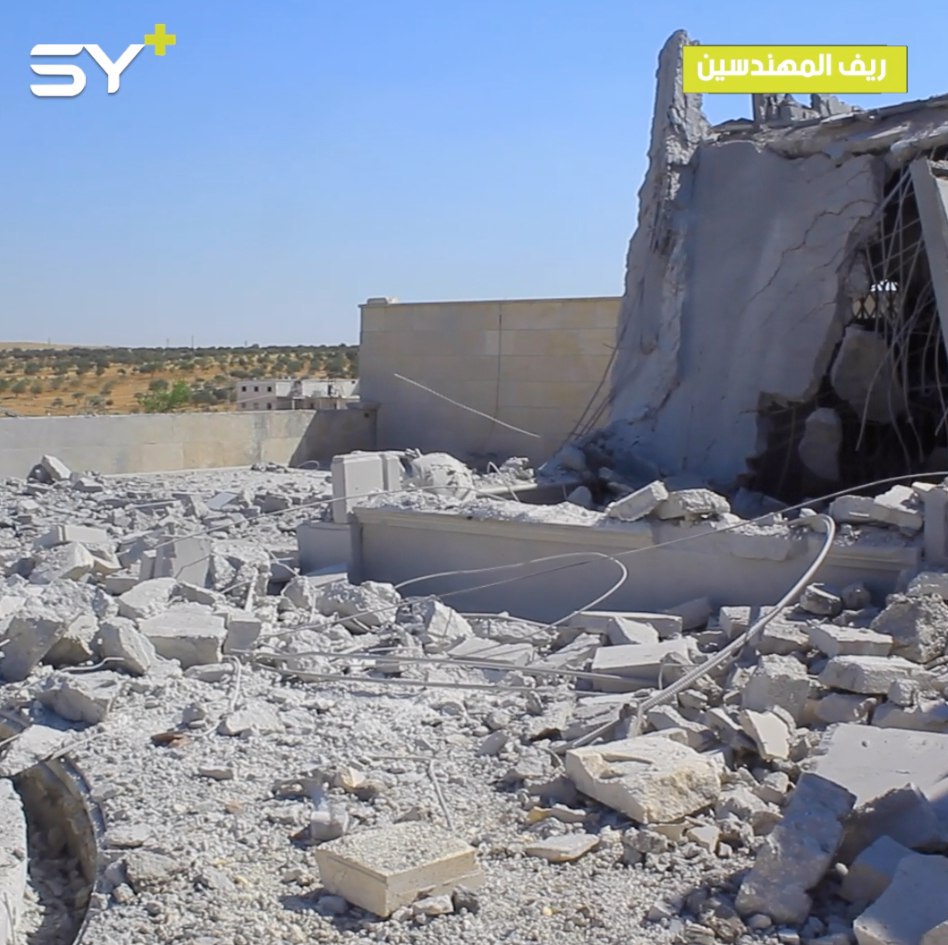 جرحى مدنيون بقصف جوي لطيران النظام الحربي على منطقة ريف المهندسين غرب حلب