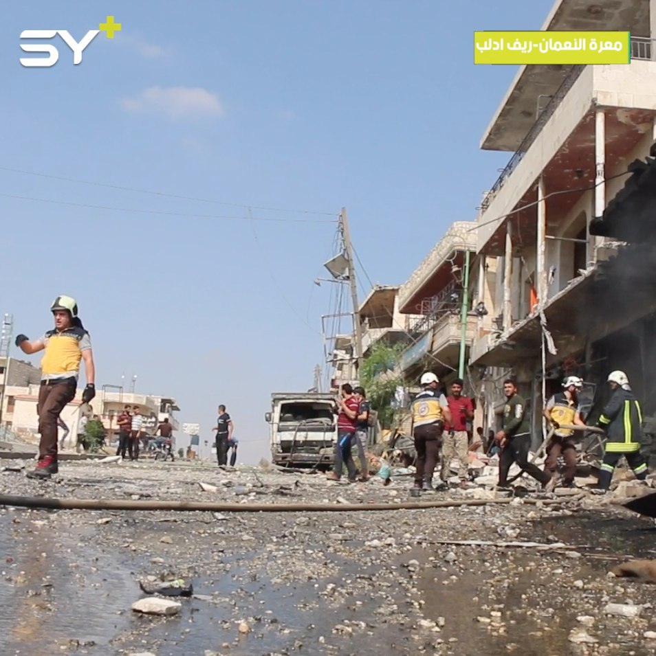 مقتل 4 مدنيين بينهم طفلة بقصف جوي لطيران النظام الحربي على مدينة معرة النعمان وحي القصور وسط محافظة إدلب