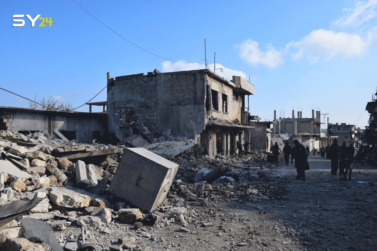 8 قتلى بينهم أطفال ونساء.. طيران النظام يمطر ريف إدلب بالبراميل المتفجرة!