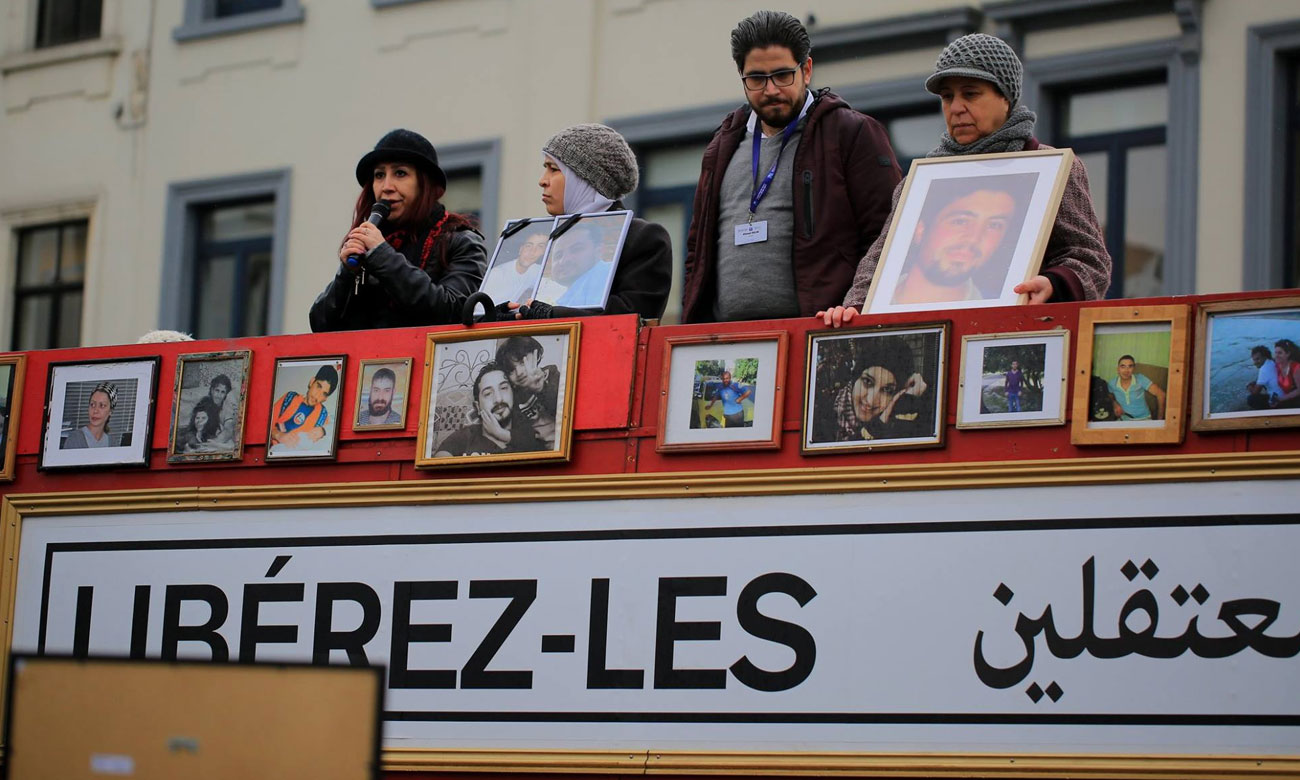 منظمة حقوقية عن سوريا: مجرمو الحرب يسرحون في أوروبا ويحاولون إخفاء ماضيهم