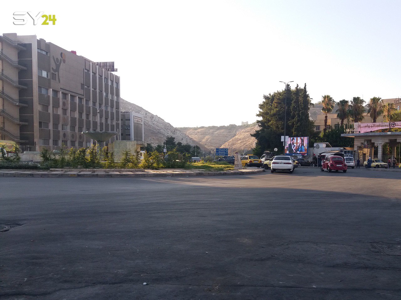 مصدر: أطباء مشفى المواساة يقتلون المصابين بفيروس كورونا!