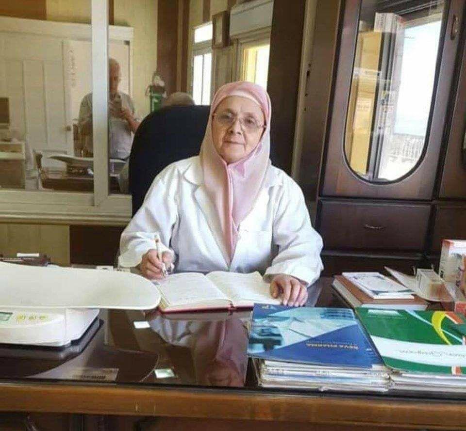 بعد “طبيب الغلابة”.. وفاة طبيبة الفقراء السوريّة في إدلب