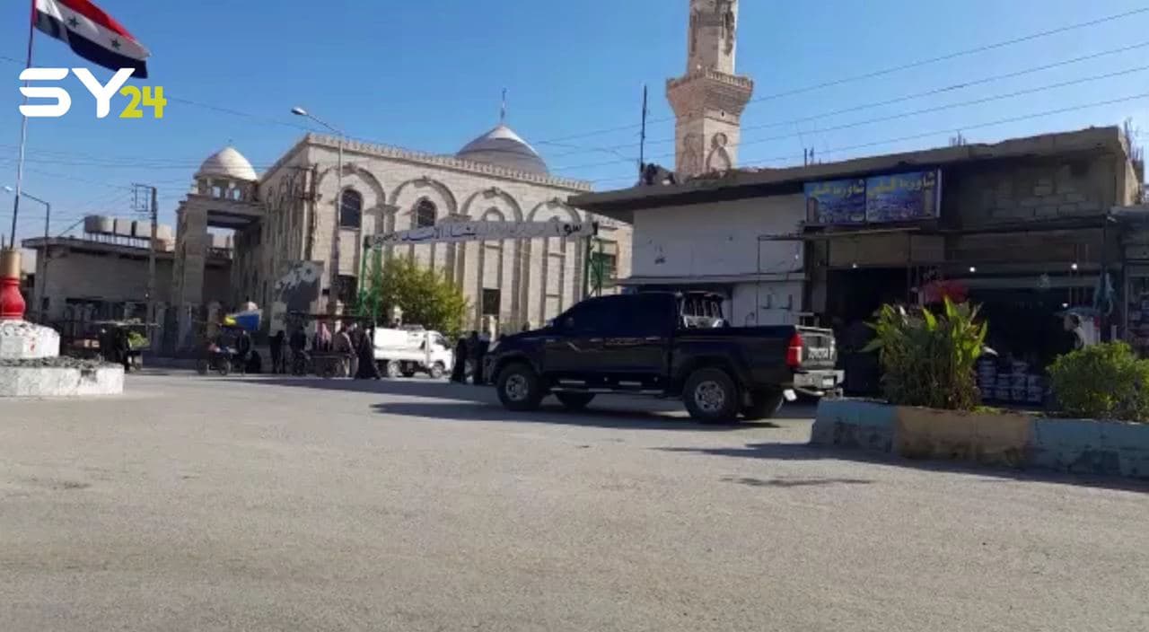 في “دولة جيفارا”.. ضباط النظام يجمعون ثرواتهم من الحواجز!