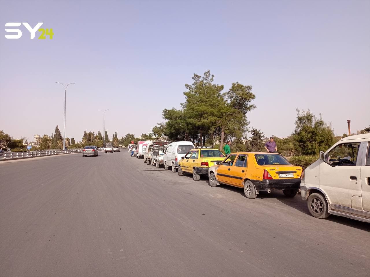 رغم الأزمة والطوابير.. النظام يرفع سعر البنزين مجدداً