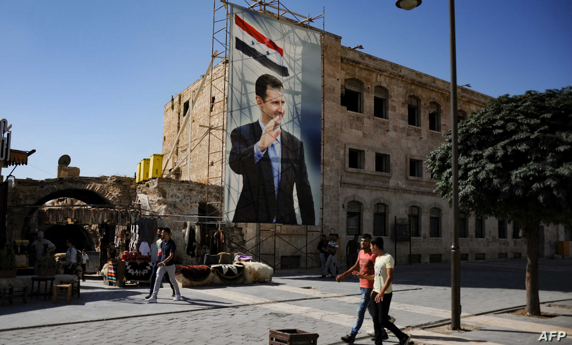 “الأرقام سخيفة حتى لو صوّت له الأطفال”.. صحيفة فرنسية تسخر من انتخابات الأسد