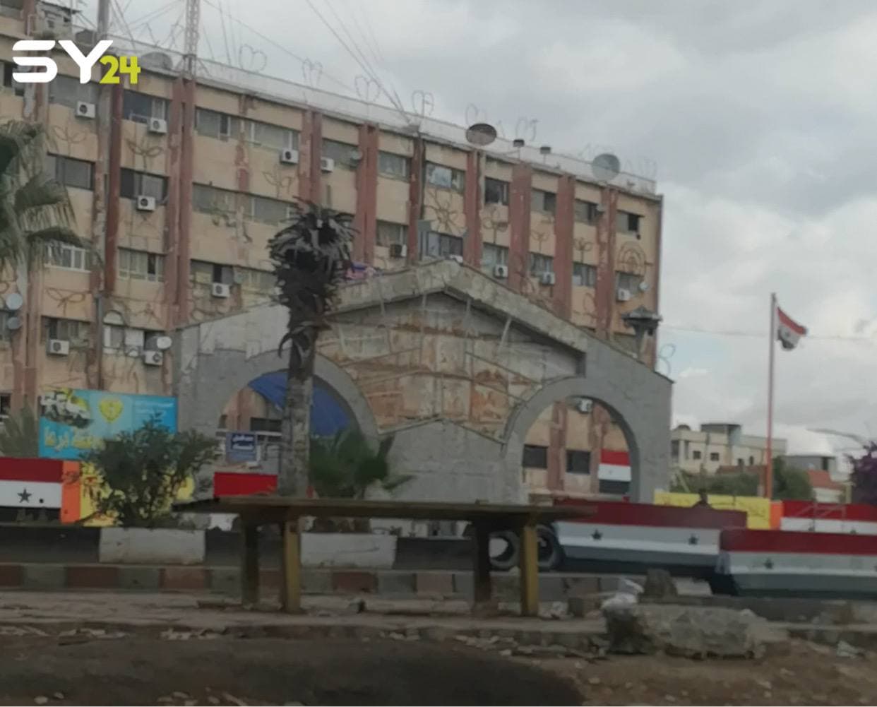 الاغتيالات مستمرة في درعا.. والنظام يقطع أوصال المدينة!