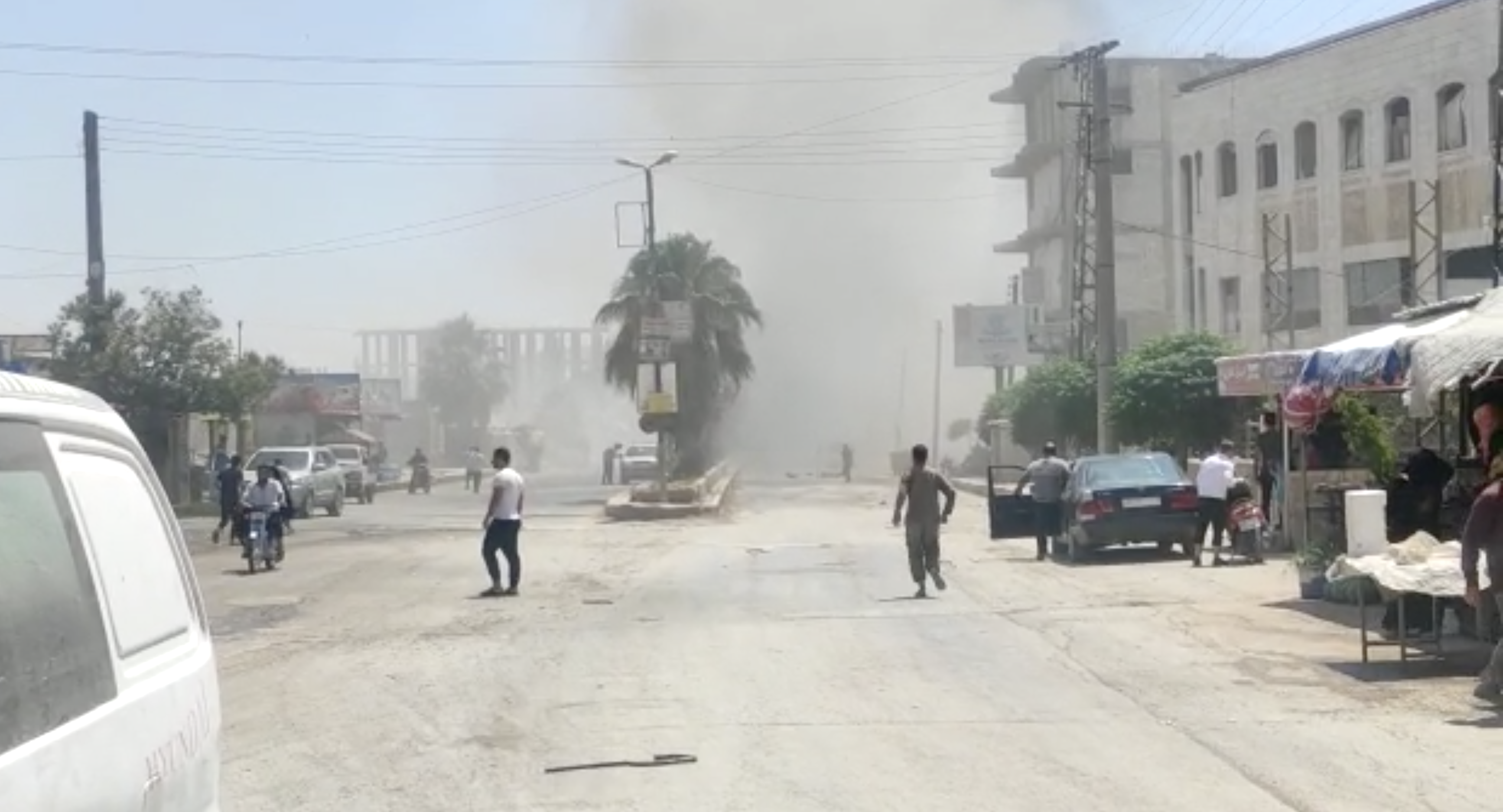 قتلى وجرحى بينهم طفلة بانفجار عبوة ناسفة وسط عفرين بريف حلب