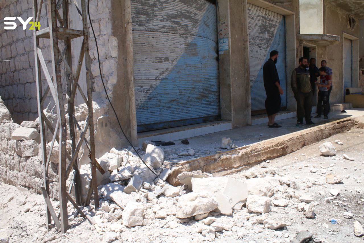 قتلى ونزوح.. قصف مكثف على الشمال السوري