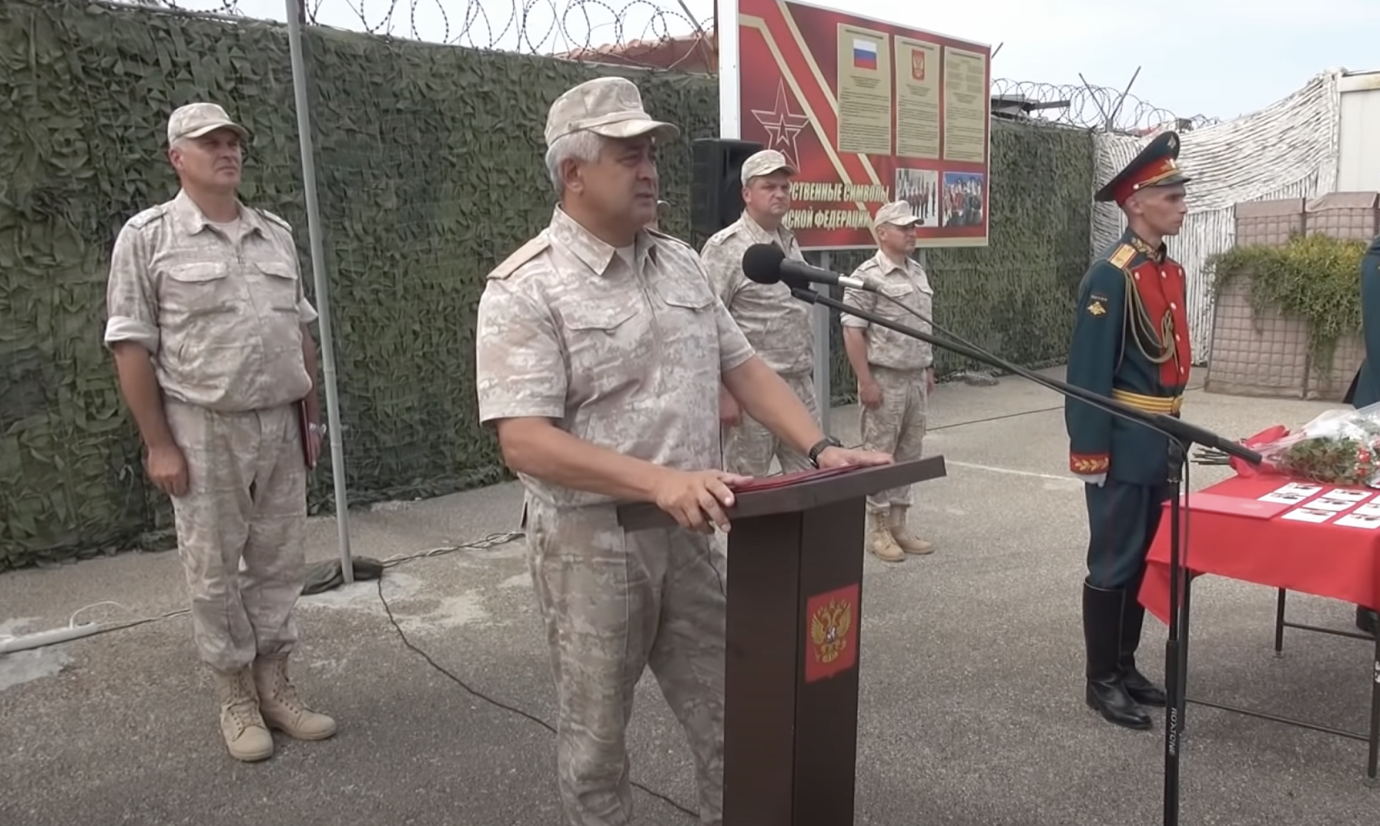 حميميم.. روسيا تكرّم كوادرها الطبية على حساب جراح السوريين!