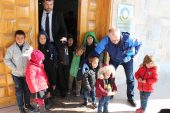 روسيا تعتزم استعادة 200 طفل من المخيمات شرق سوريا