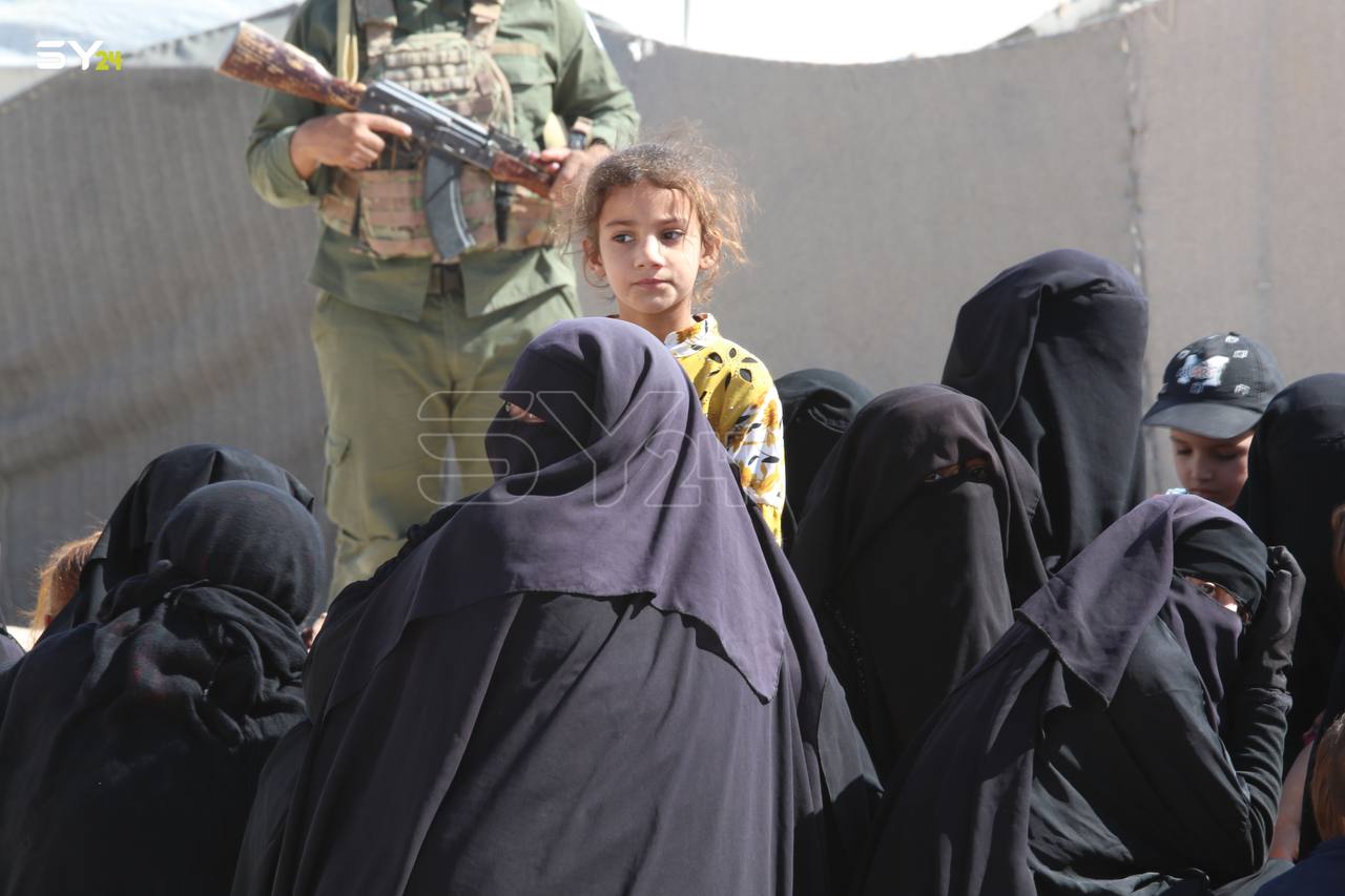 حسبة داعش تتحرك داخل مخيم الهول.. ماذا فعلت؟