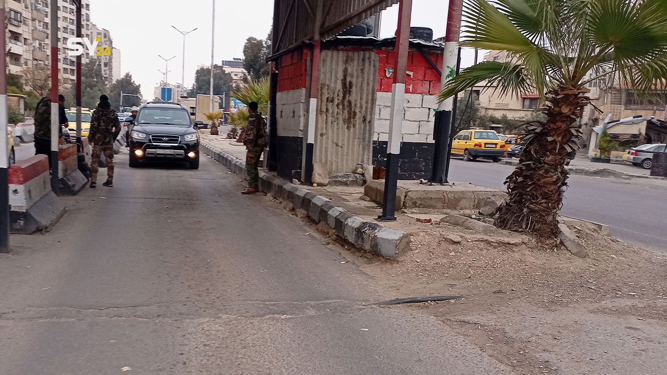 غارات مكثفة على دمشق.. ماذا استهدفت؟