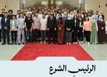 الرئيس السوري أحمد الشرع يلتقي وفداً من طلبة الجامعات والثانويات لتهنئتهم بعيد الأضحى المبارك