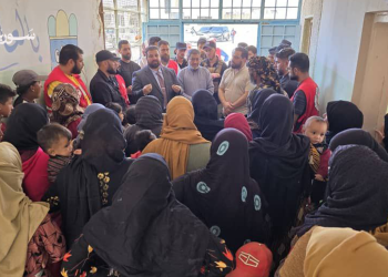 البكور يتفقد مراكز إيواء السويداء ويتعهد بتحسين الخدمات وزيادة الدعم